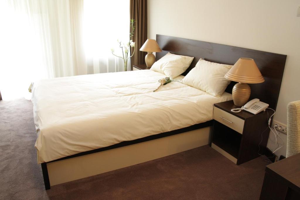 Hotel Royal Spa Banja Koviljača Стая снимка