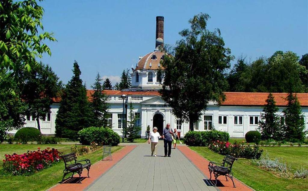 Hotel Royal Spa Banja Koviljača Екстериор снимка